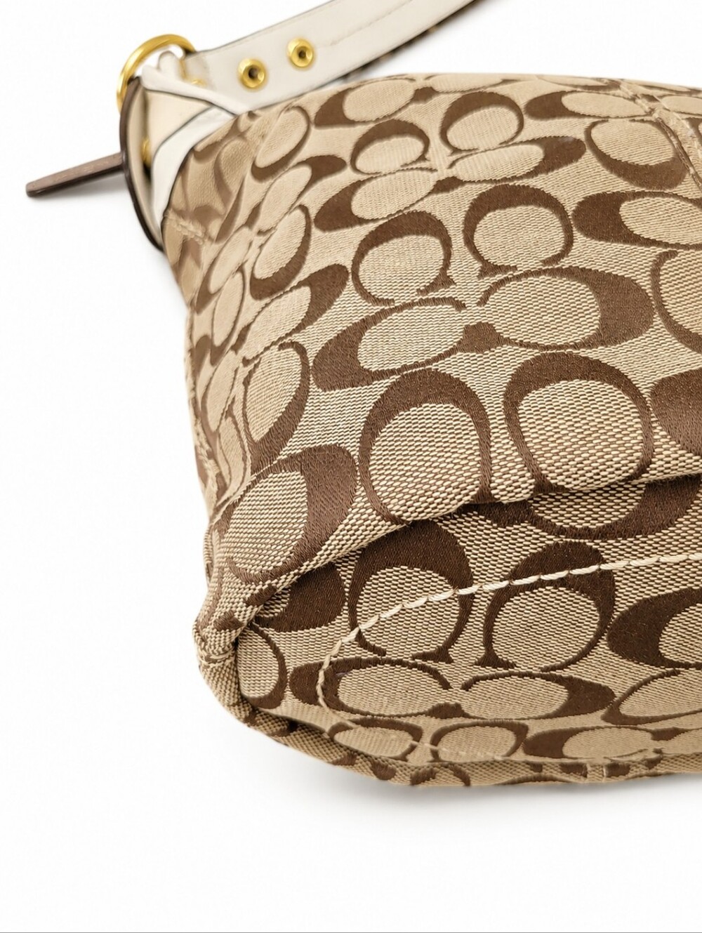 NEW Coach Bleeker Khaki Signature Canvas Duffle/Bucket With Brass Hardwre - Picture 8 of 16